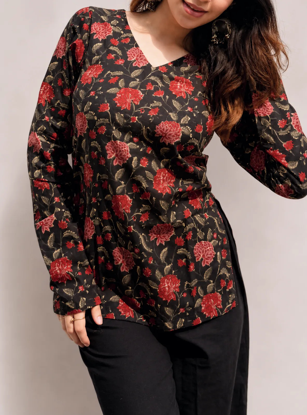 Arpita Straight Sleeves Kurti