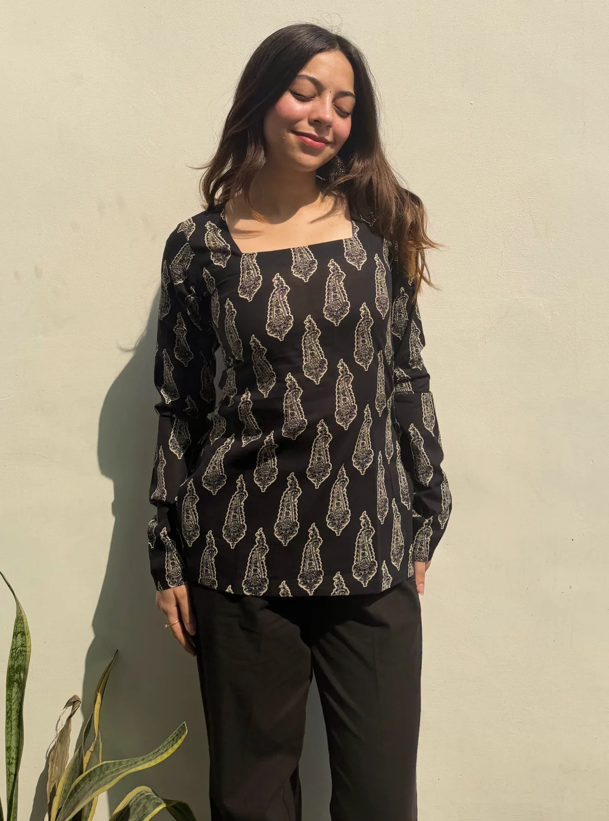 Nyra Square Neck Kurti