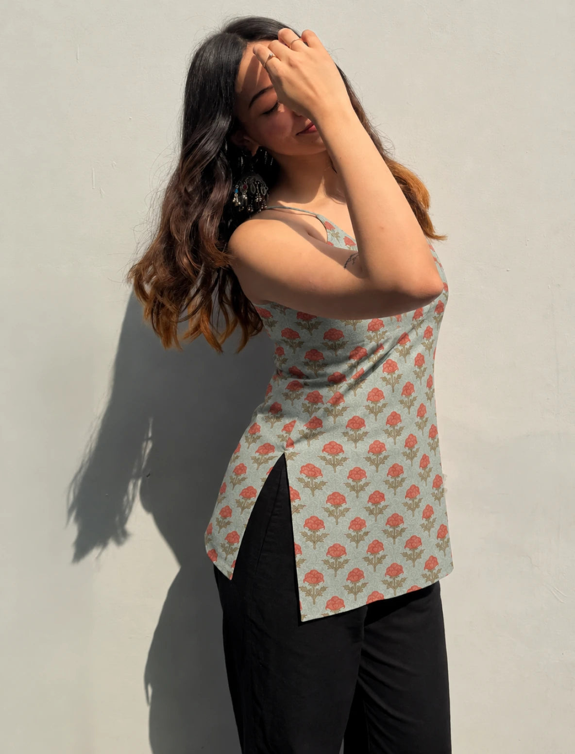 Urvi Short Sleeveless Kurti