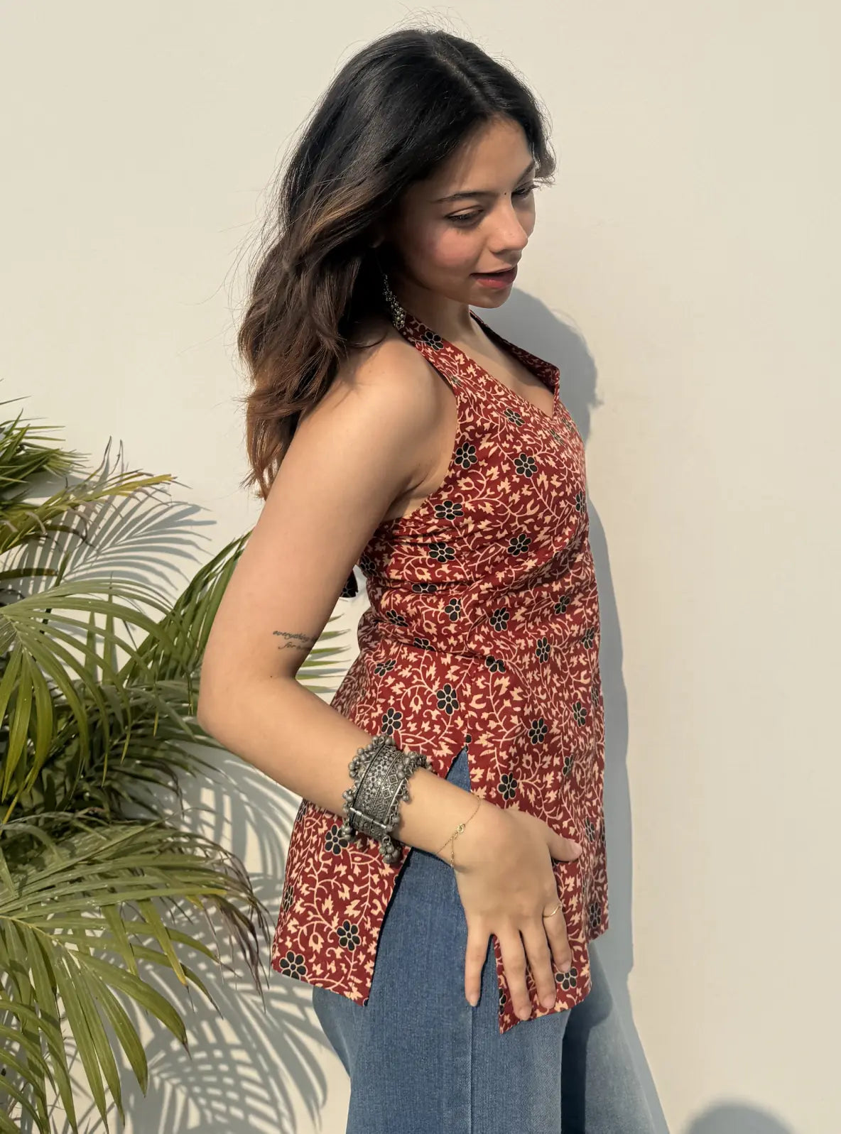 Gul Halter Neck Kurti
