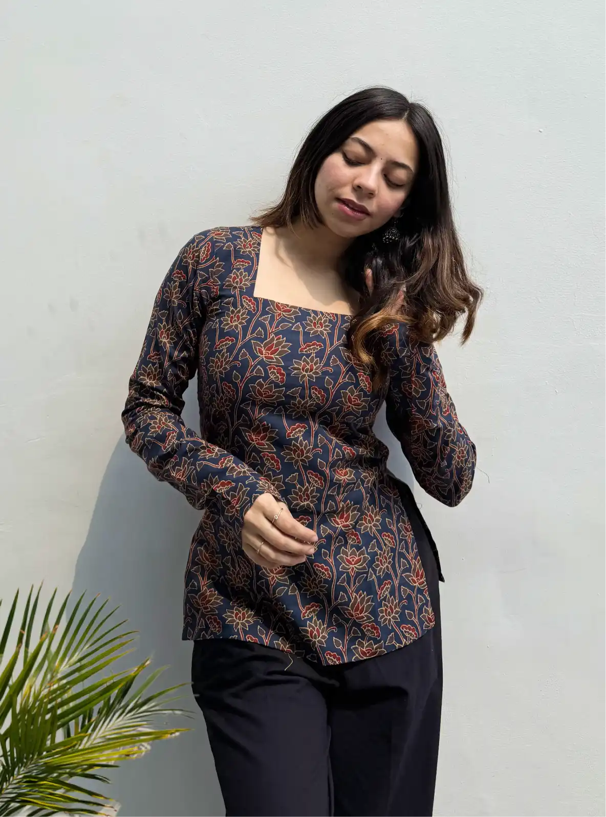 Mahika Corset Back Full Sleeves Kurti