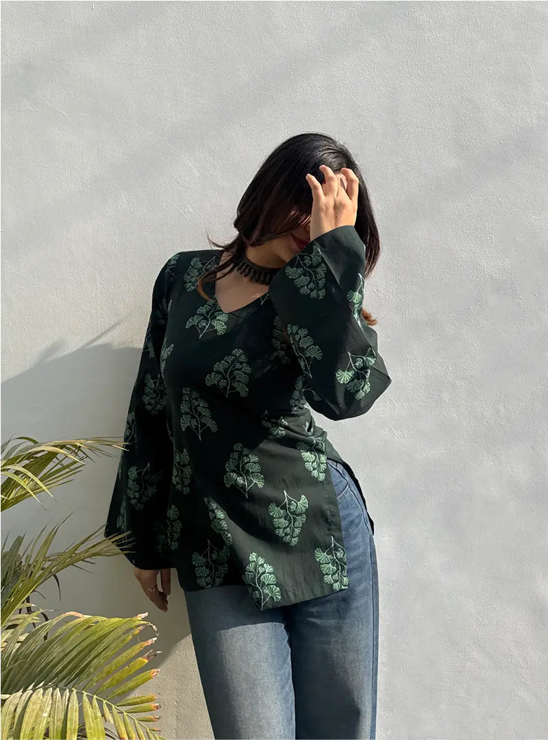 Vrinda Bell Sleeves Kurti