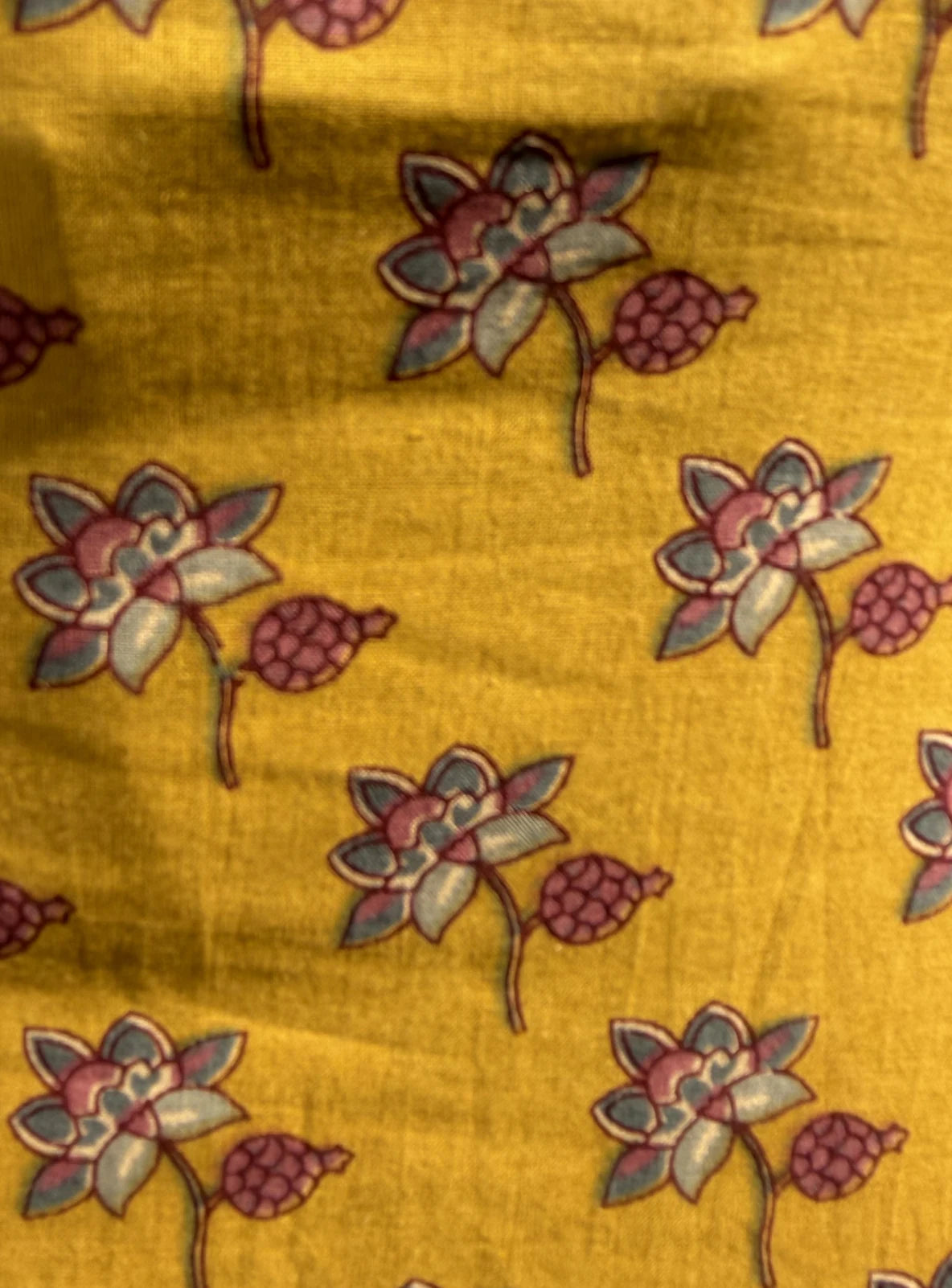 Qissa Short Sleeveless Kurti