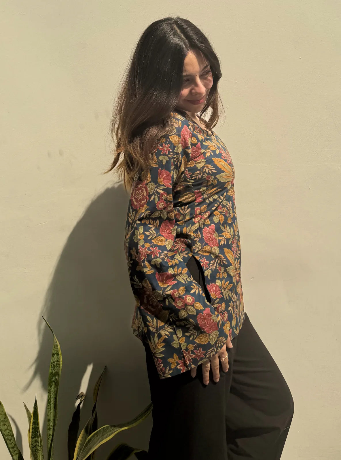 Gumshuda Bell Sleeves Kurti