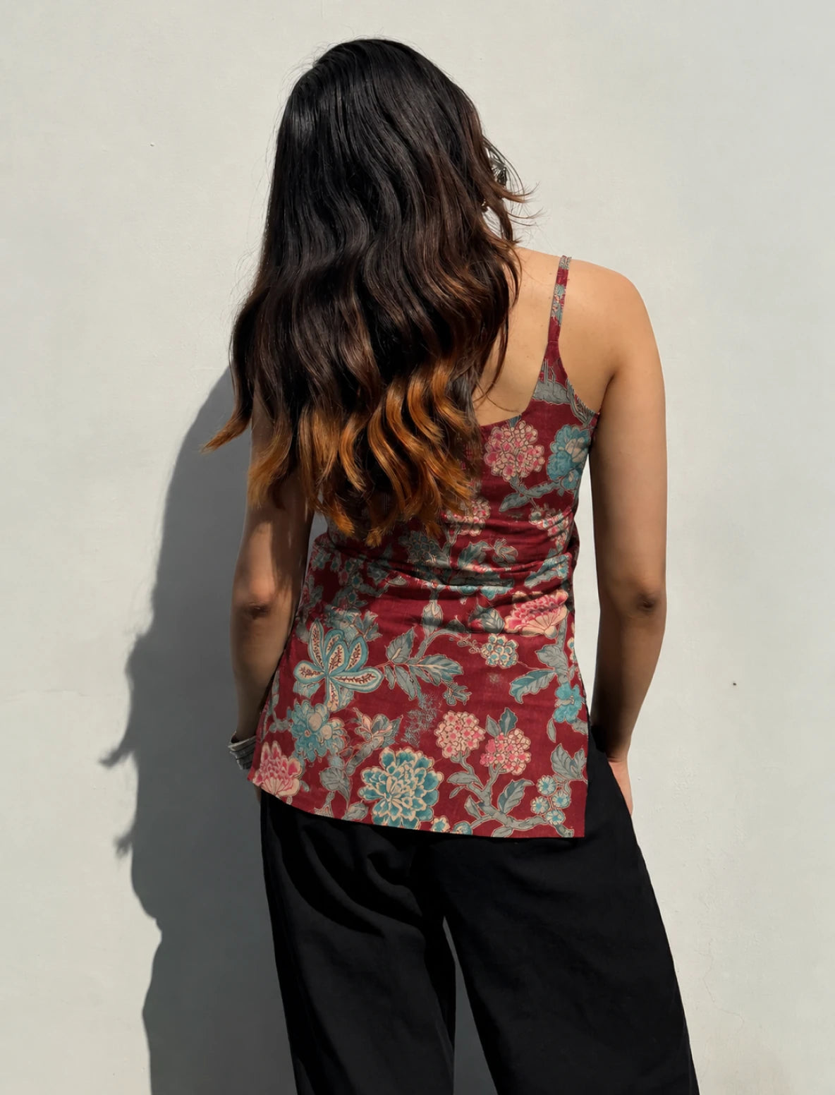 Raazi Short Sleeveless Kurti