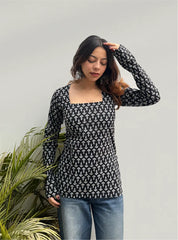 Saawariya Square Neck Kurti by Evara