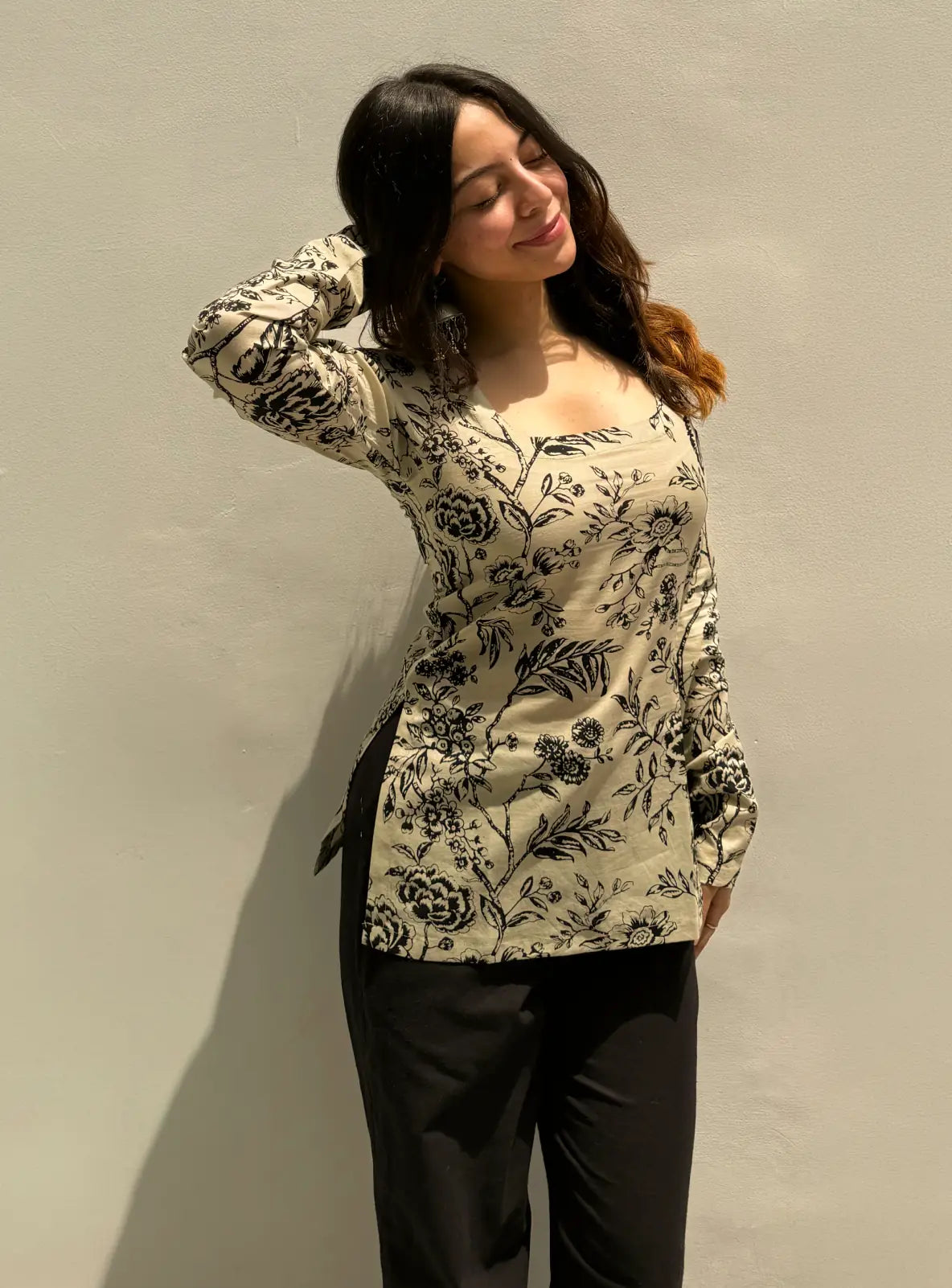 Innayat Square Neck Kurti
