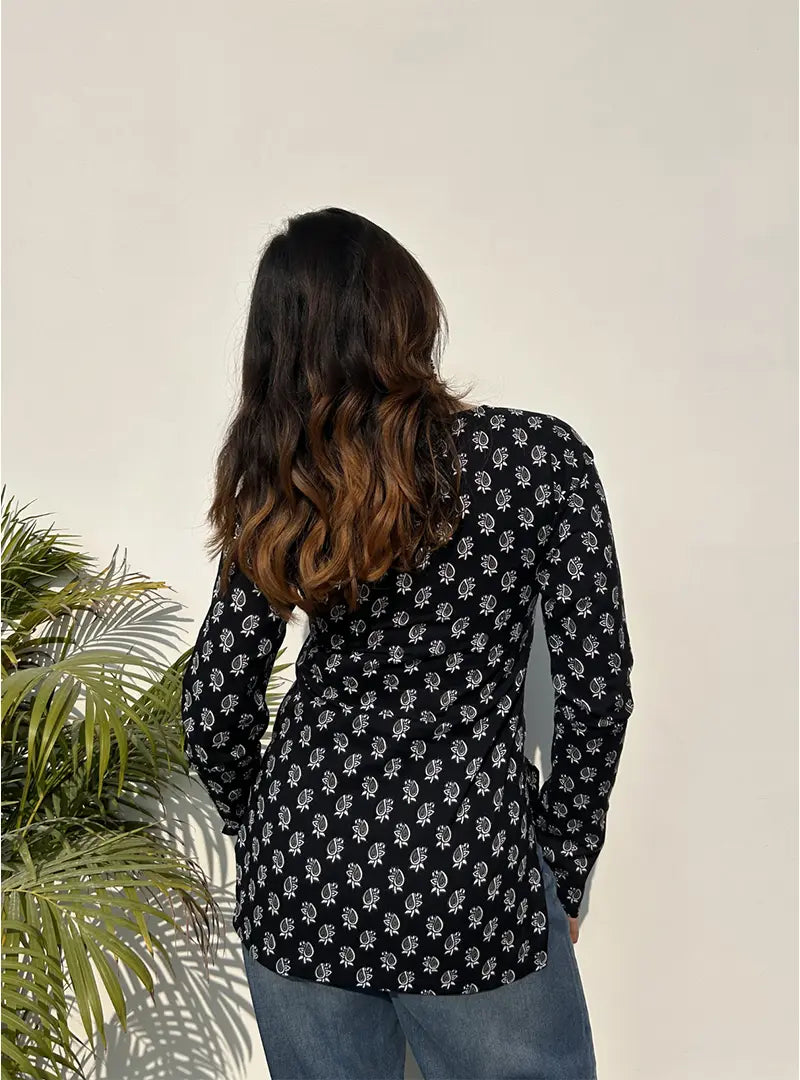 Iktara Boat Neck Kurti by Evara