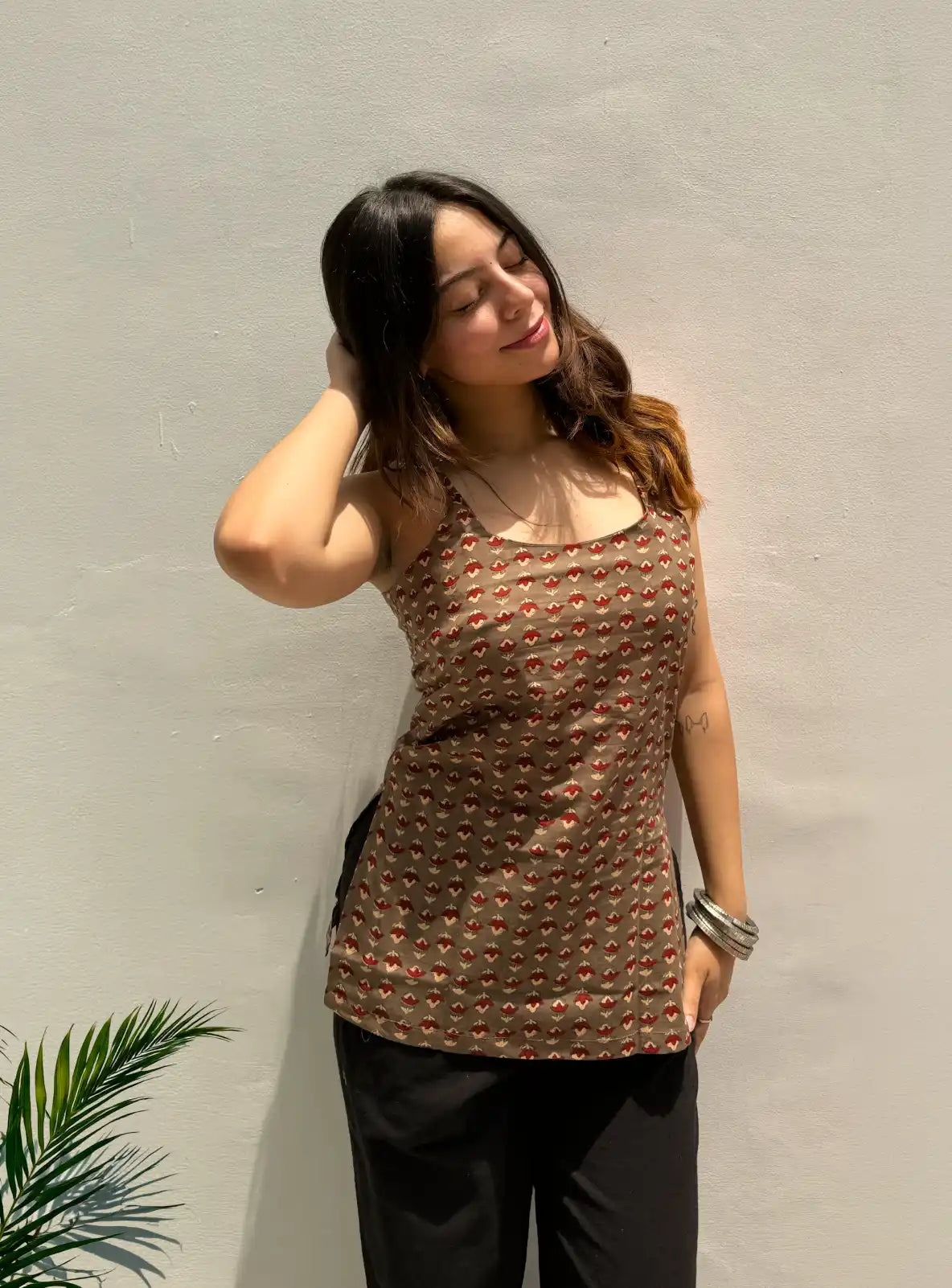 Imli Short Sleeveless Kurti