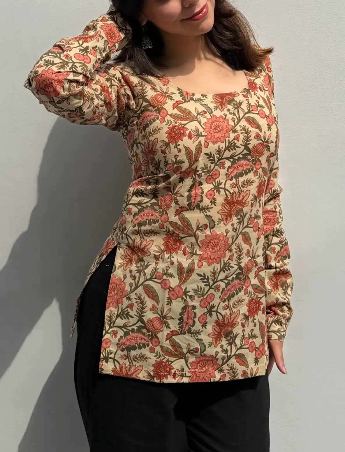 Madhavi Boat Neck Kurti