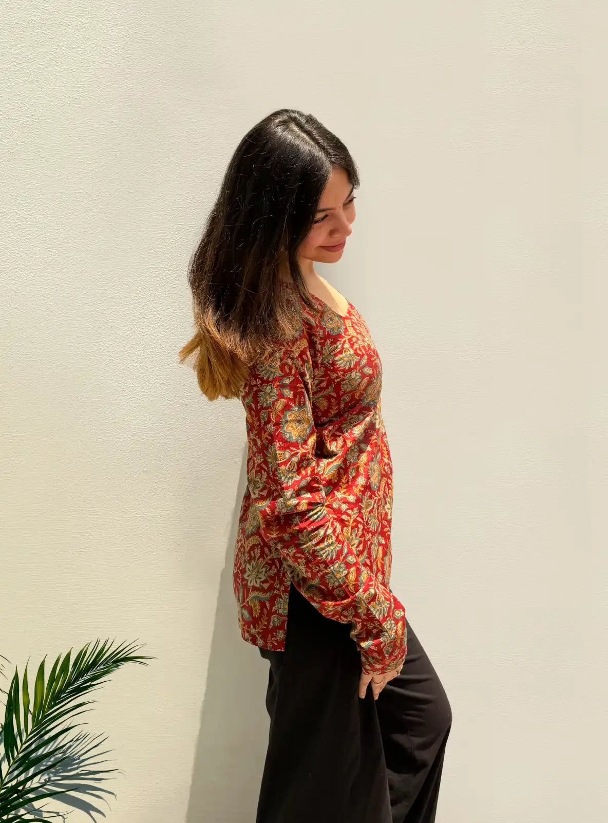 Bijli Gul Boat Neck Kurti