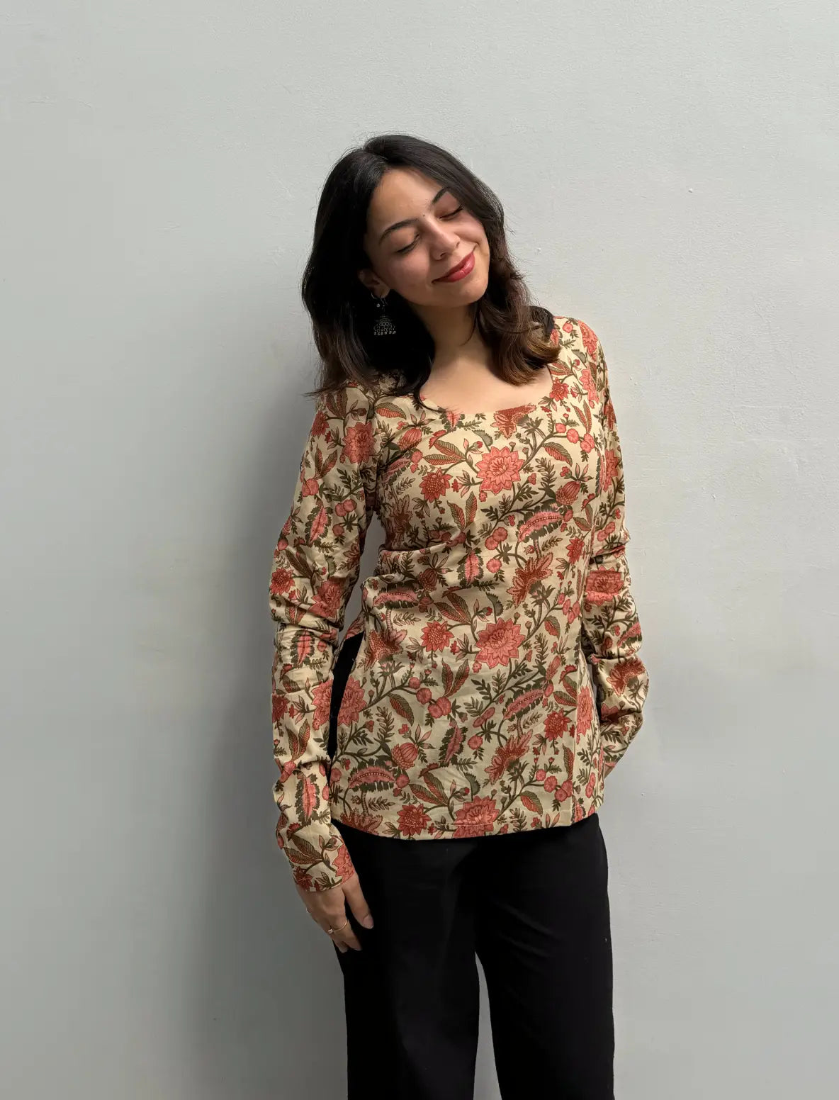 Madhavi Boat Neck Kurti