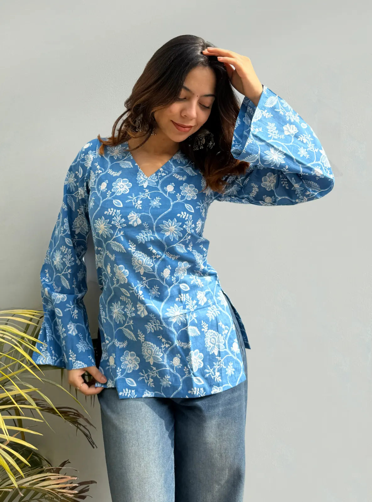 Nayra Bell Sleeves Kurti