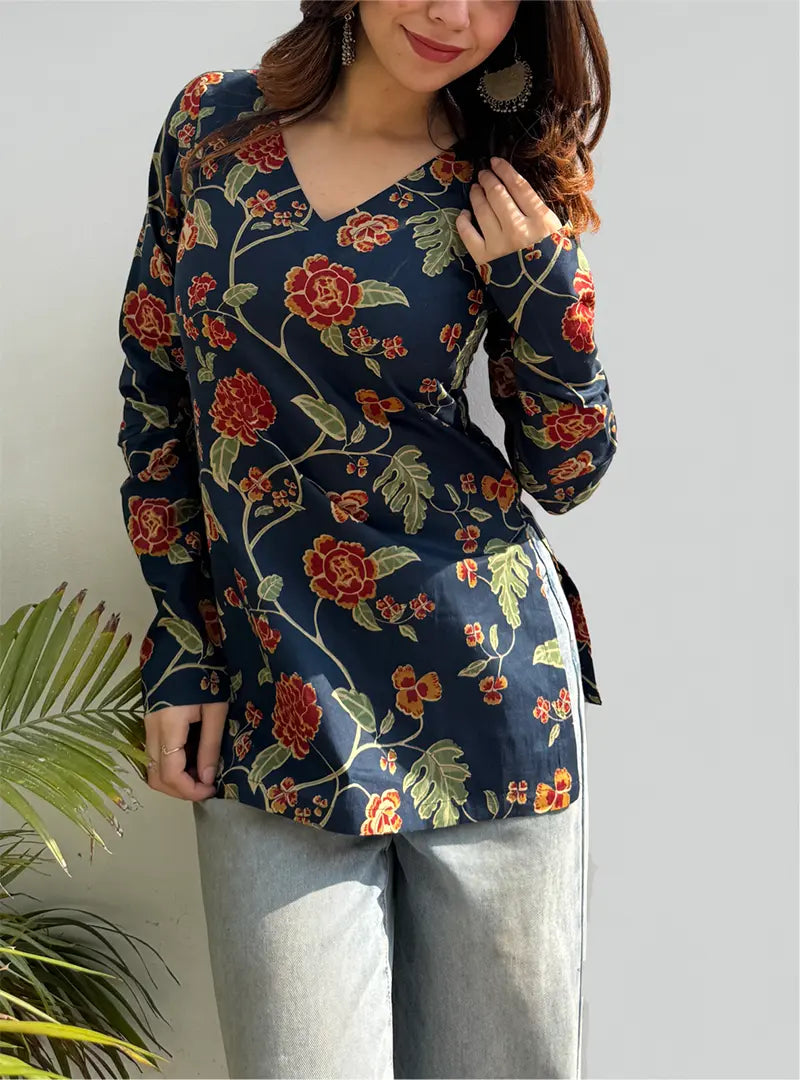 Mohini Straight Sleeves Kurti by Evara