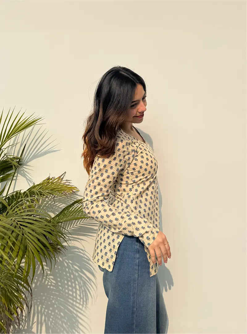 Saiyyan Straight Sleeves Kurti