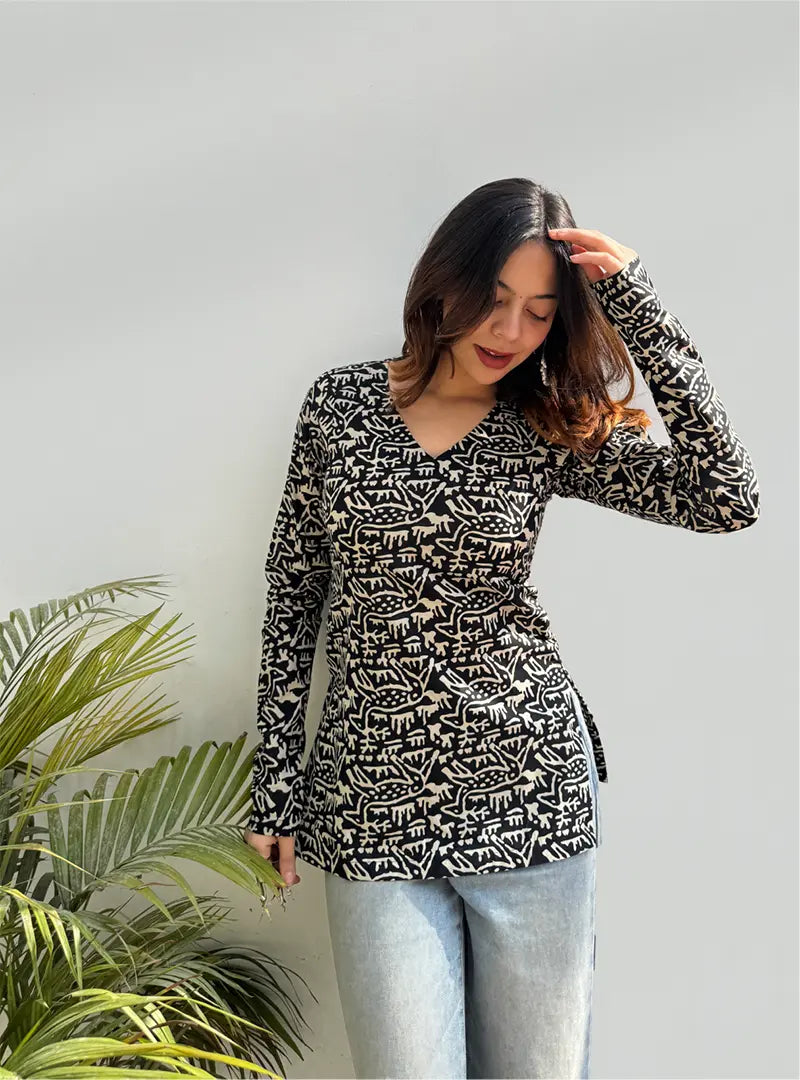 Ambar Straight Sleeves Kurti