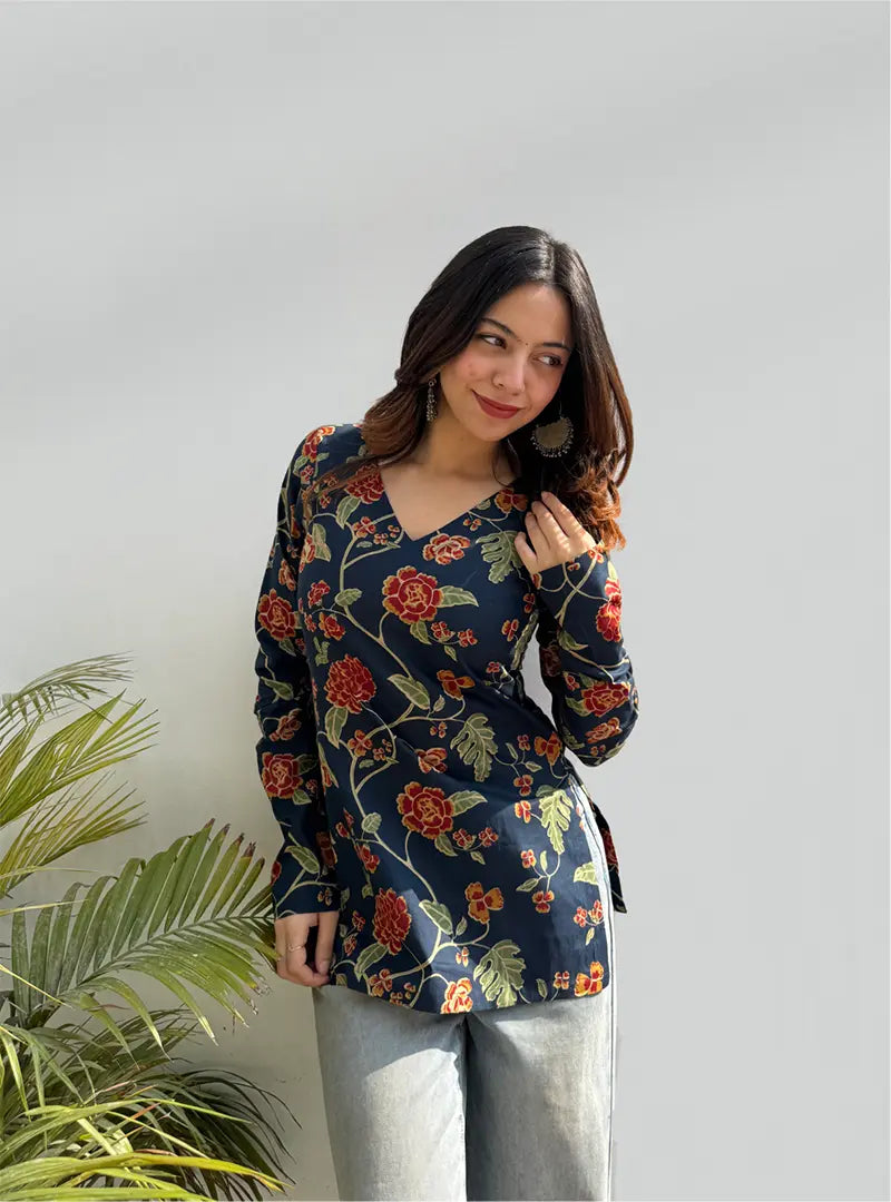 Mohini Straight Sleeves Kurti by Evara