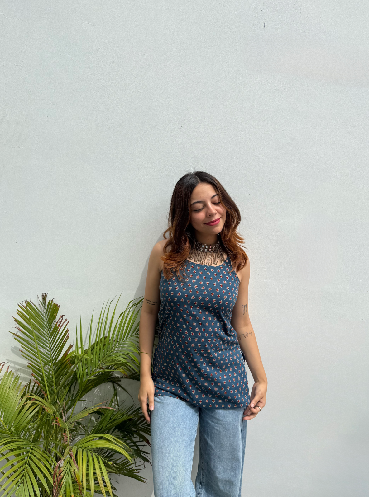 Juhu Jalwa Short Kurti by Evara