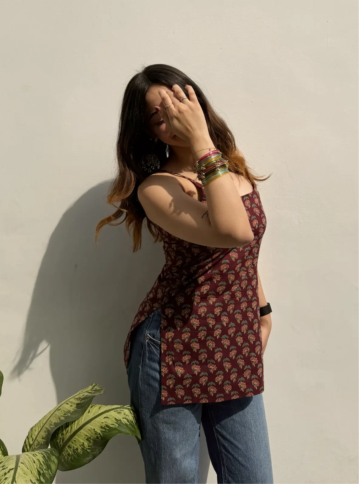 Geet Short Sleeveless Kurti
