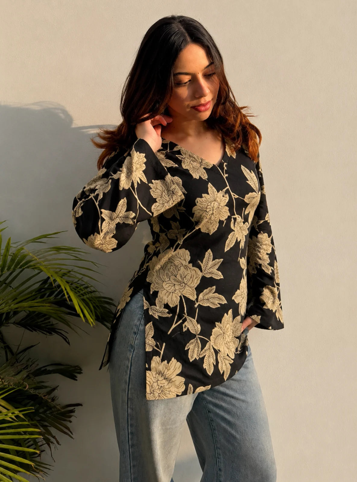 Kangna Bell Sleeves Kurti