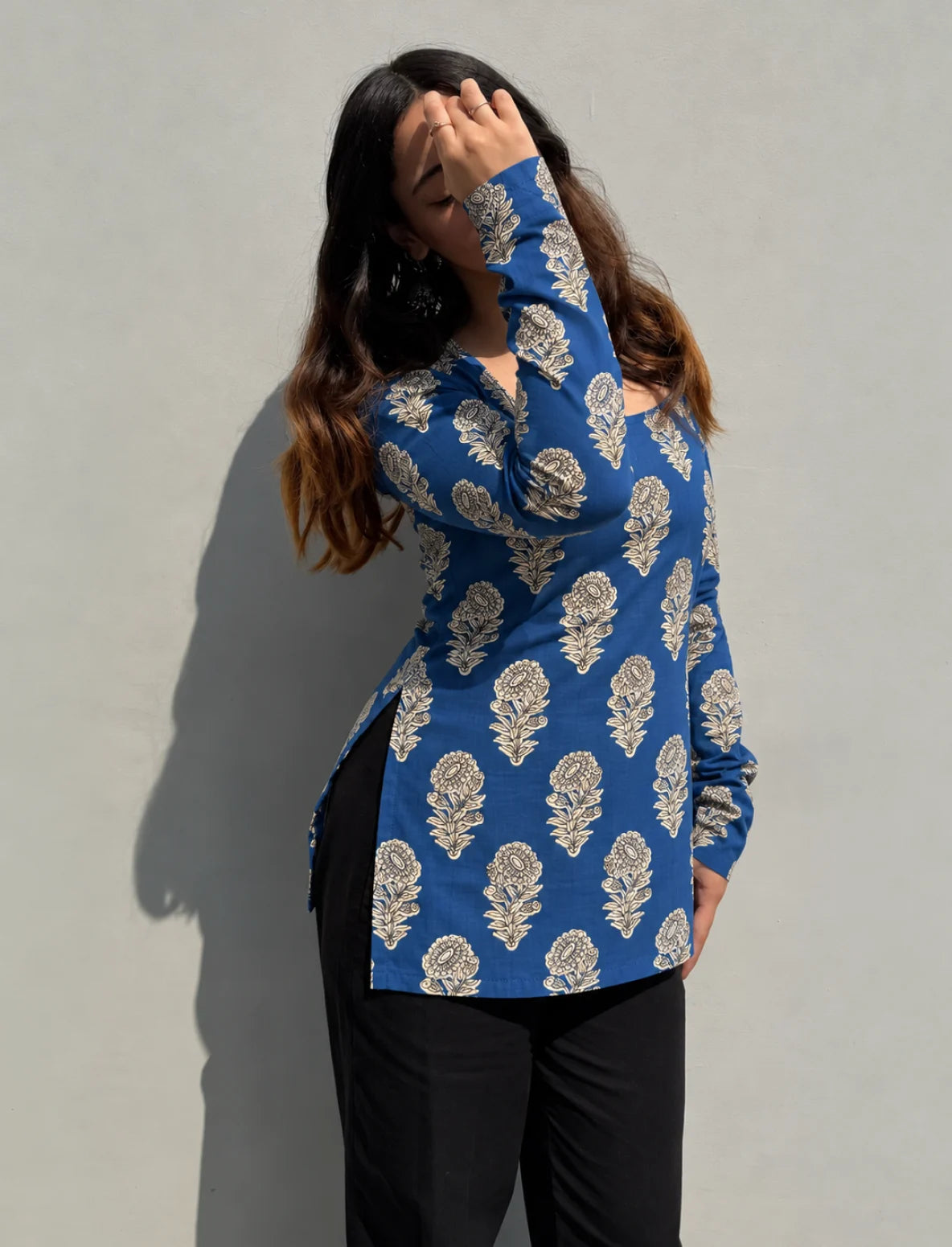 Iraaya Square Neck Kurti