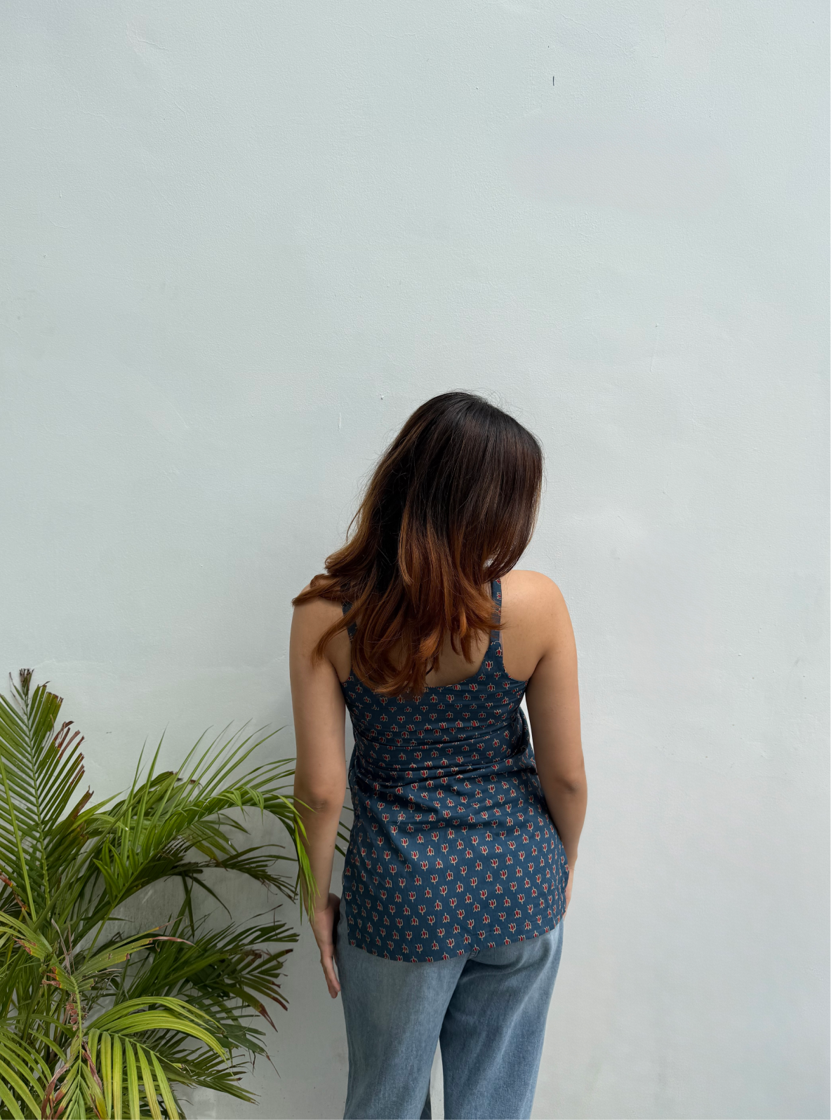 Juhu Jalwa Short Kurti by Evara