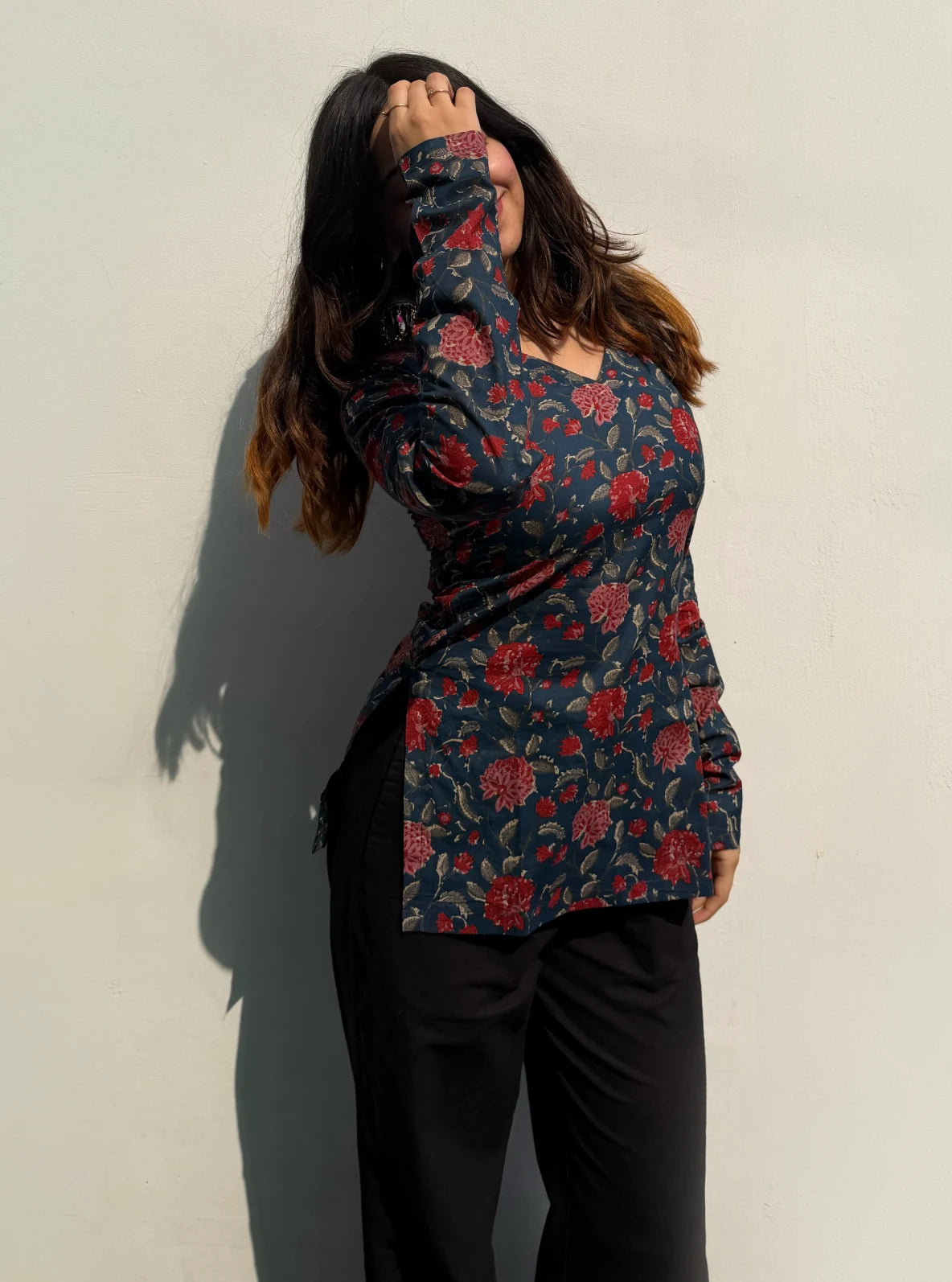 Aadhya Straight Sleeves Kurti