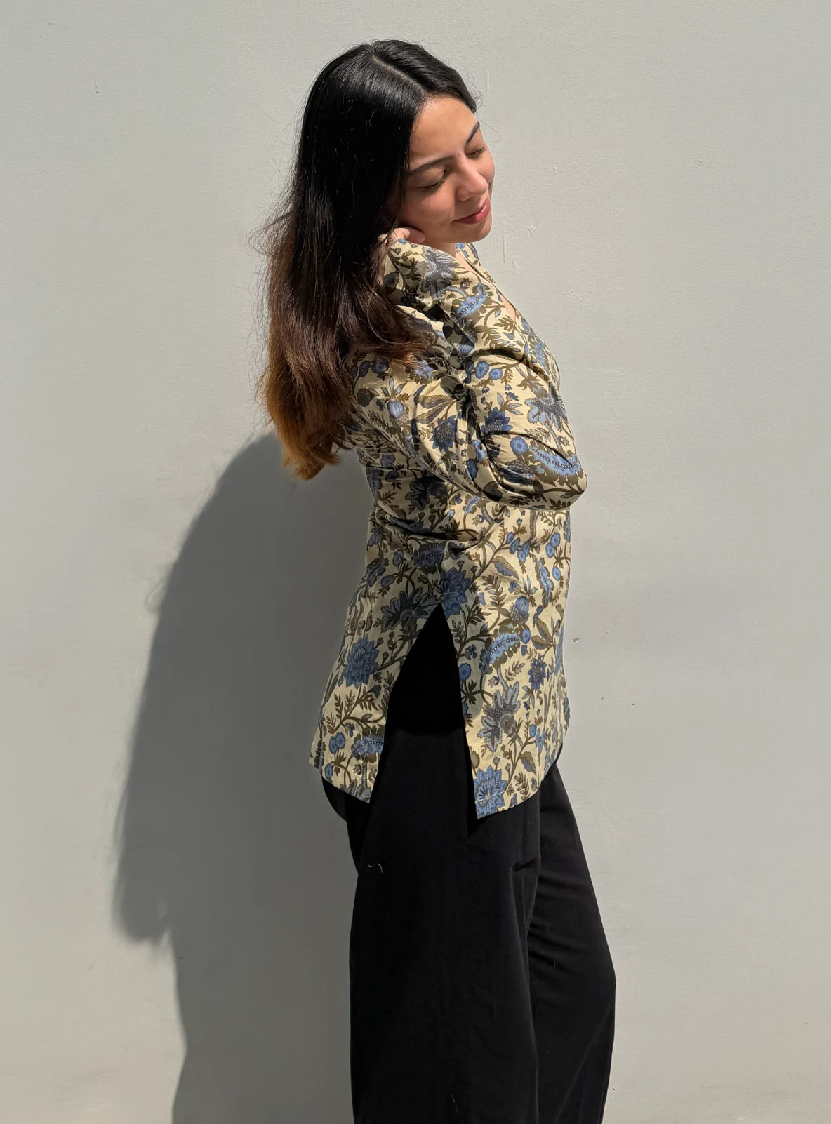 Ruhani Boat Neck Kurti
