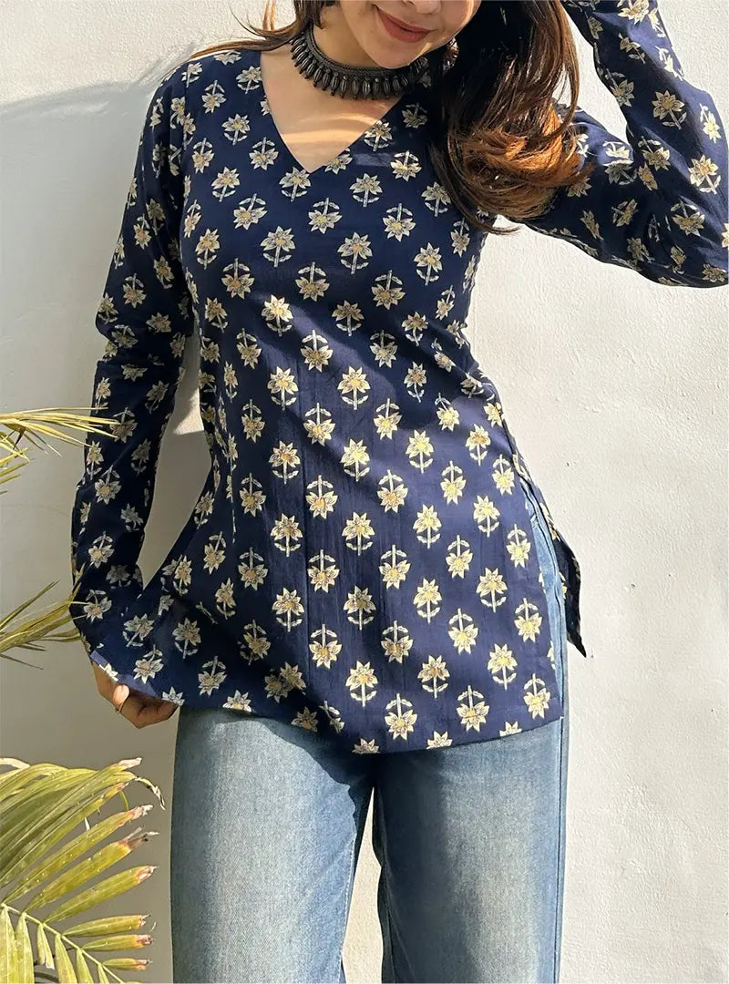 Shiuli Straight Sleeves Kurti by Evara