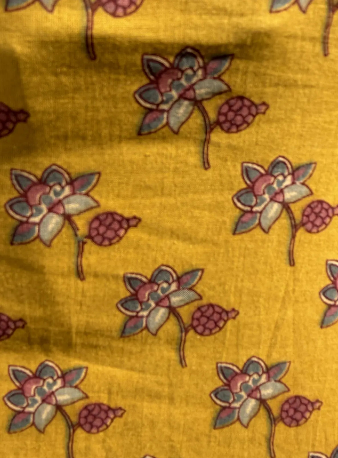 Qissa Short Sleeveless Kurti