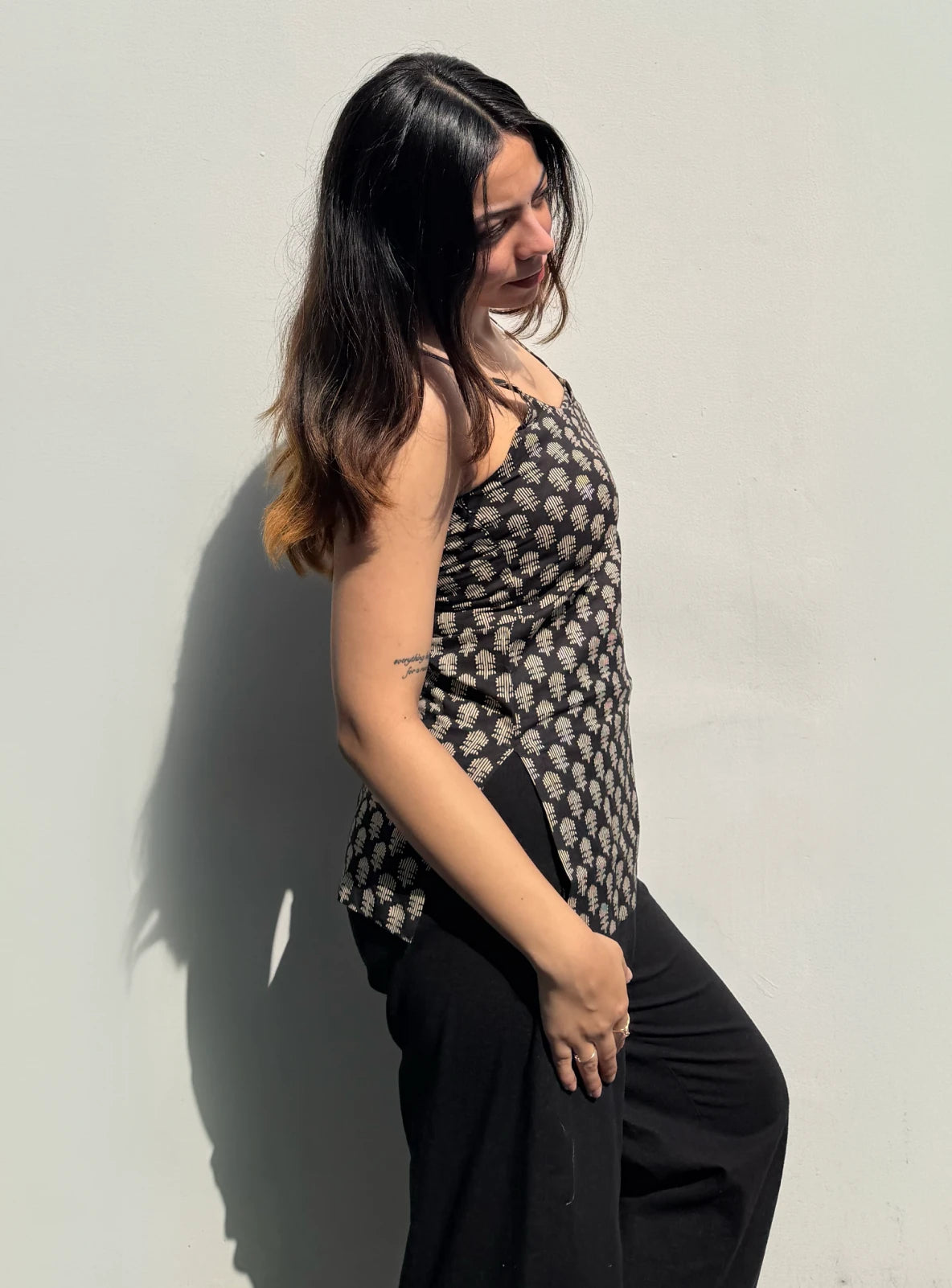 Raag Short Sleeveless Kurti