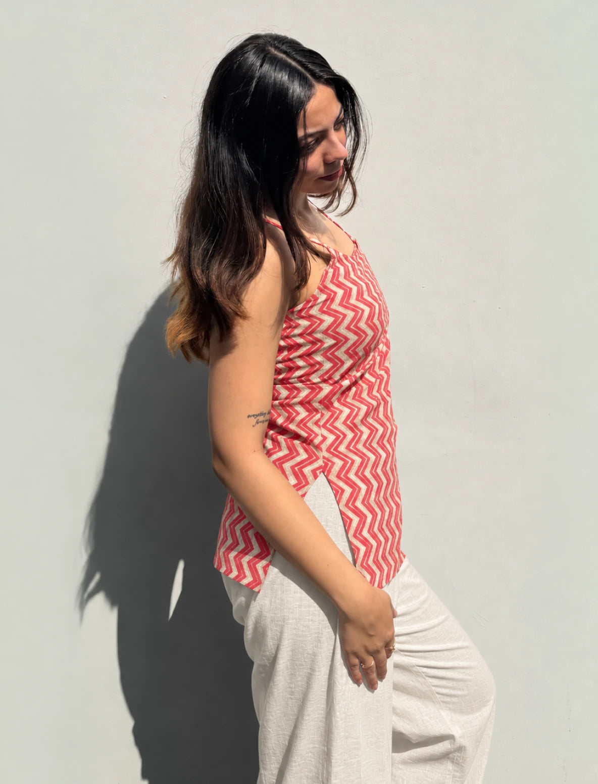 Noorvi Short Sleeveless Kurti