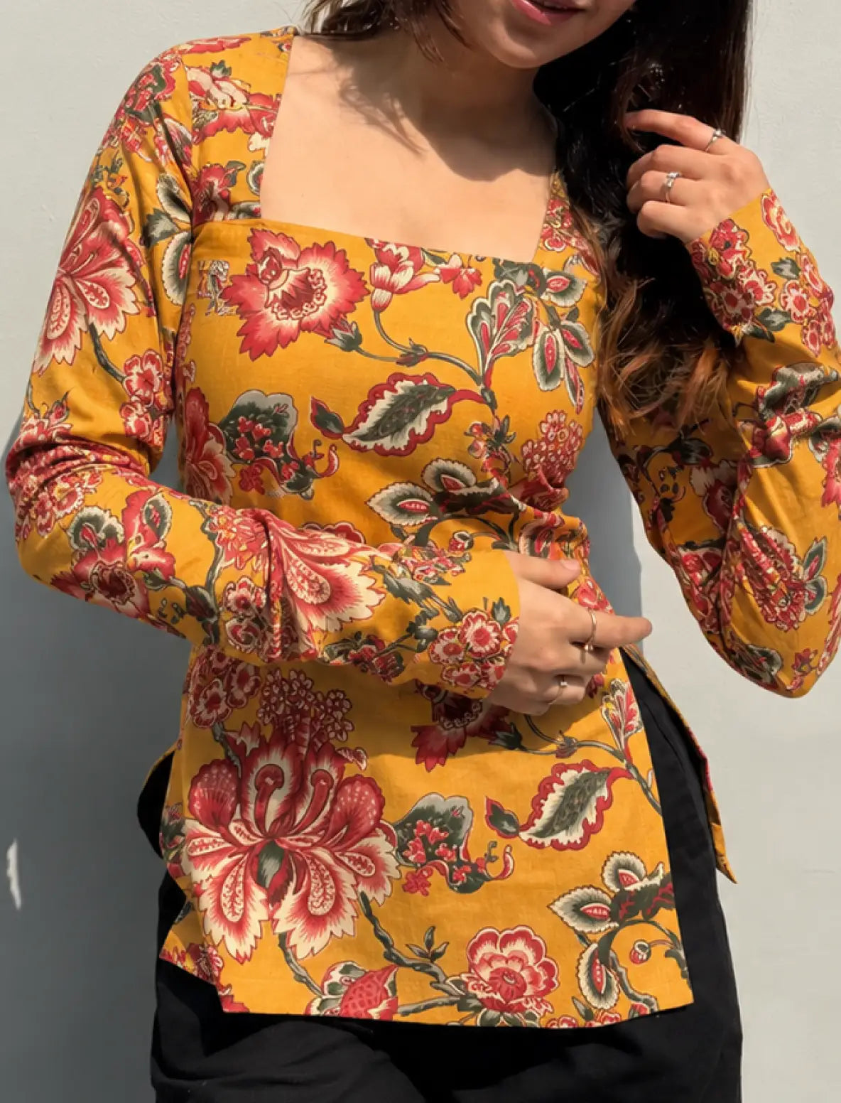 Eshani Square Neck Kurti