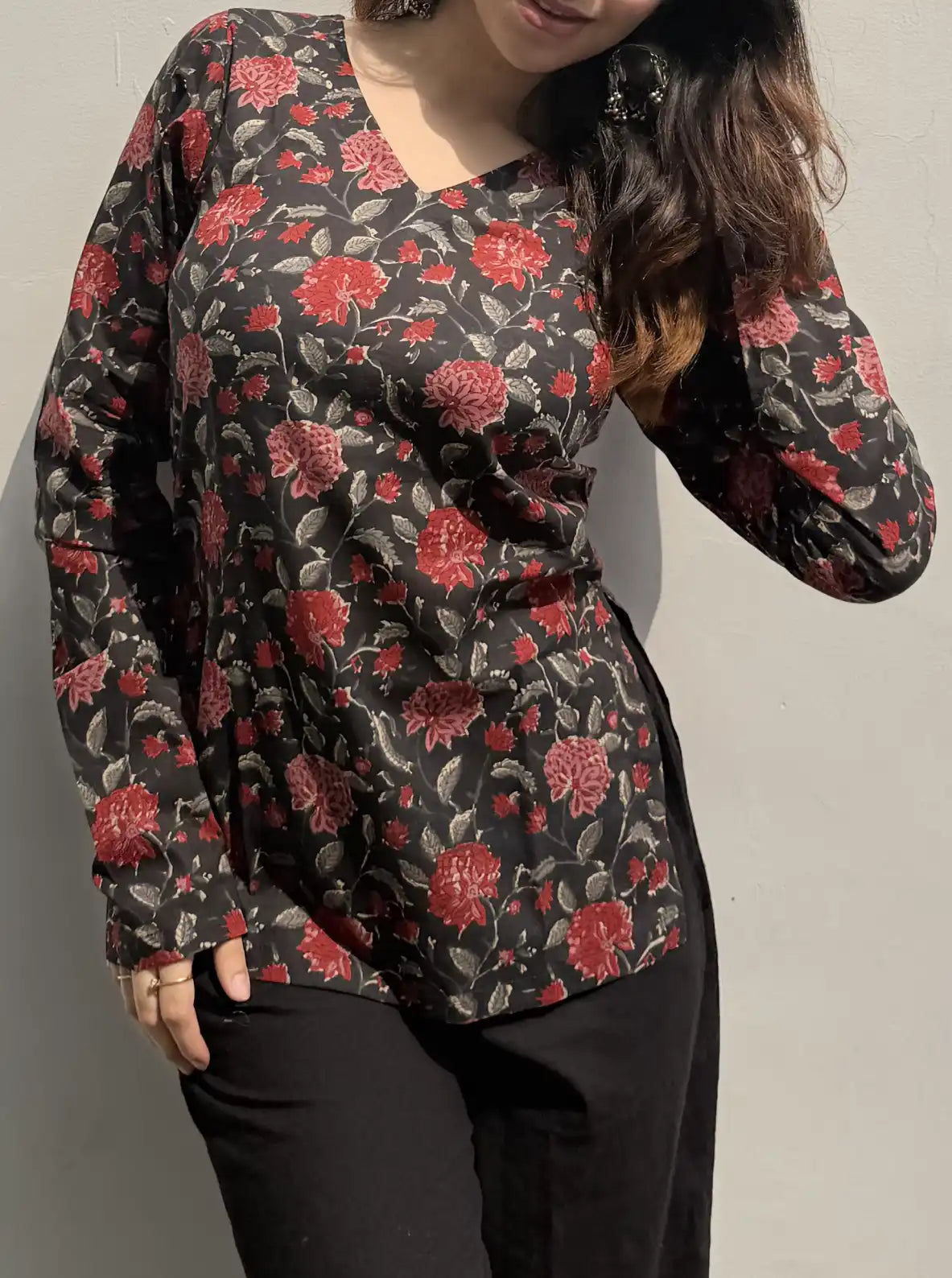Arpita Straight Sleeves Kurti