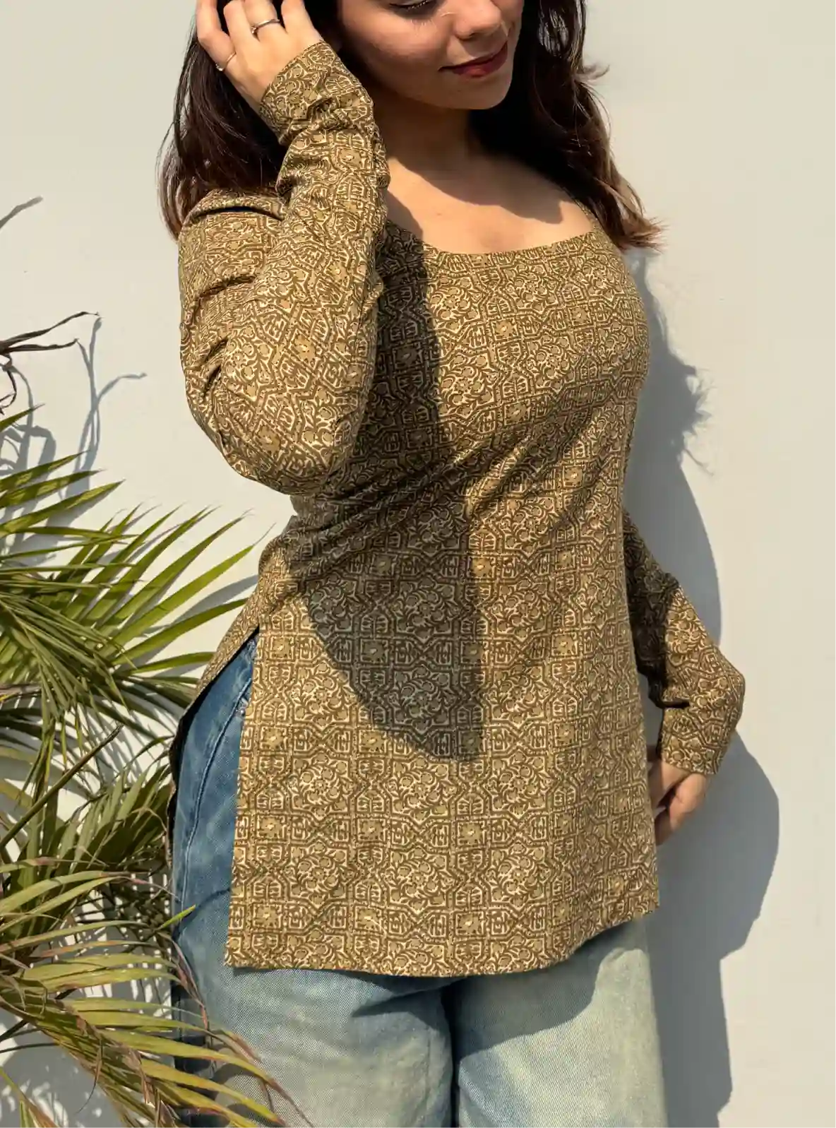 Mahiya Boat Neck Kurti