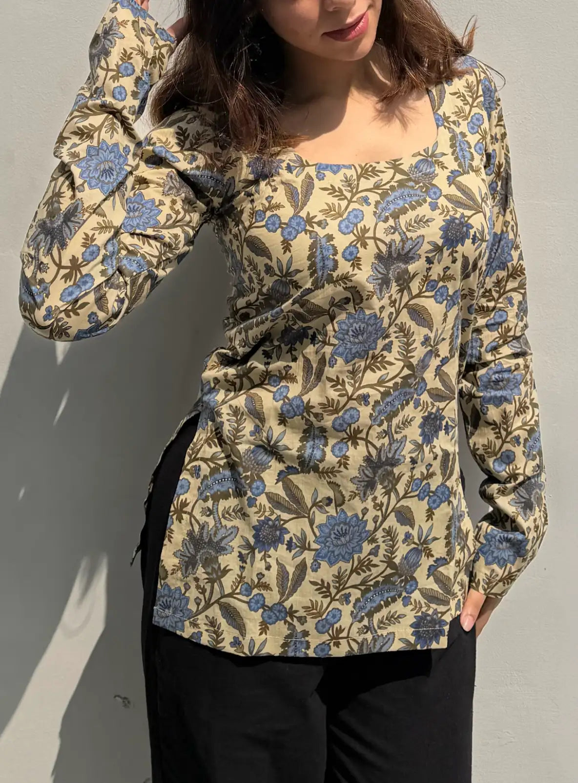 Ruhani Square Neck Kurti