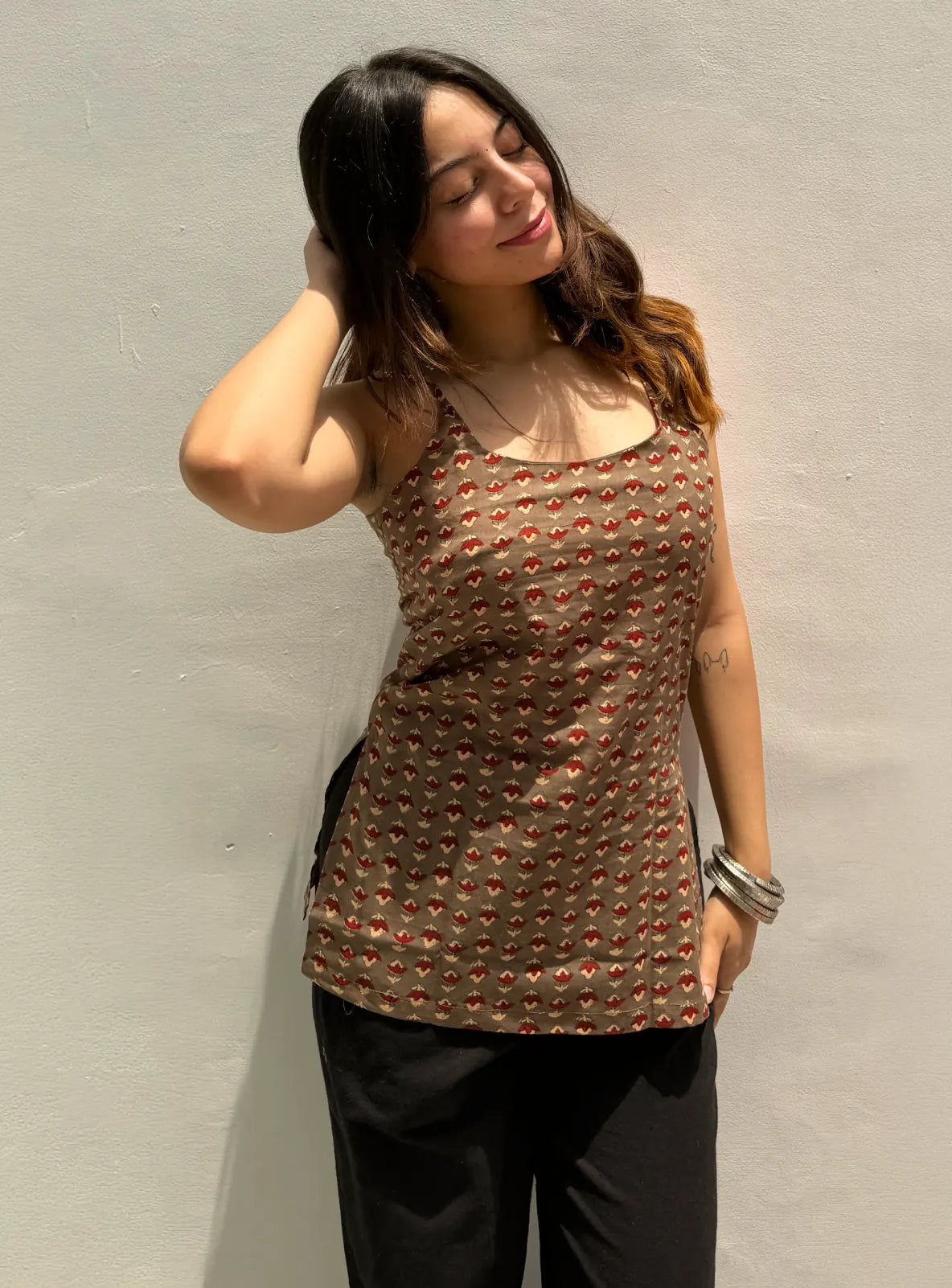 Imli Short Sleeveless Kurti