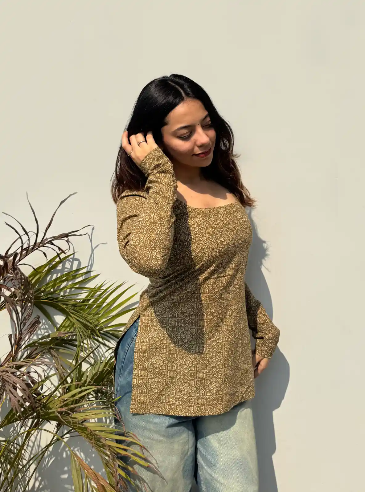 Mahiya Boat Neck Kurti