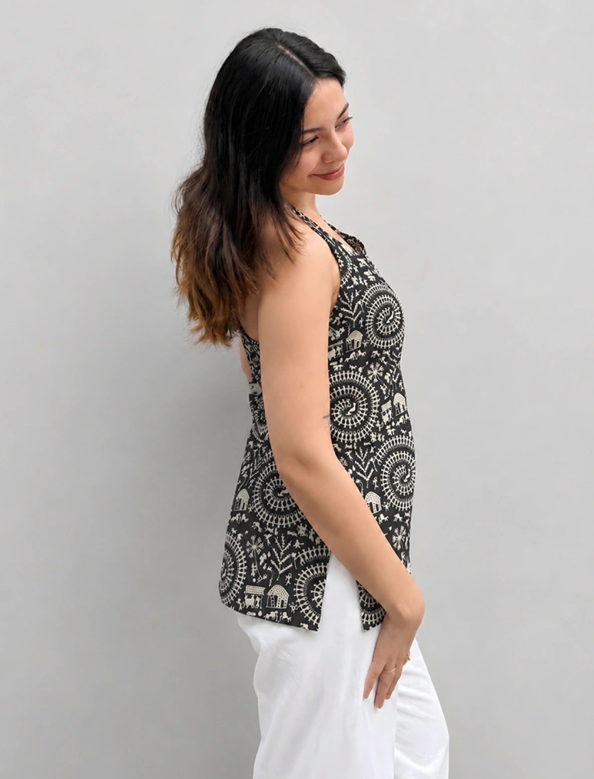 Ojasvi Halter Neck Kurti