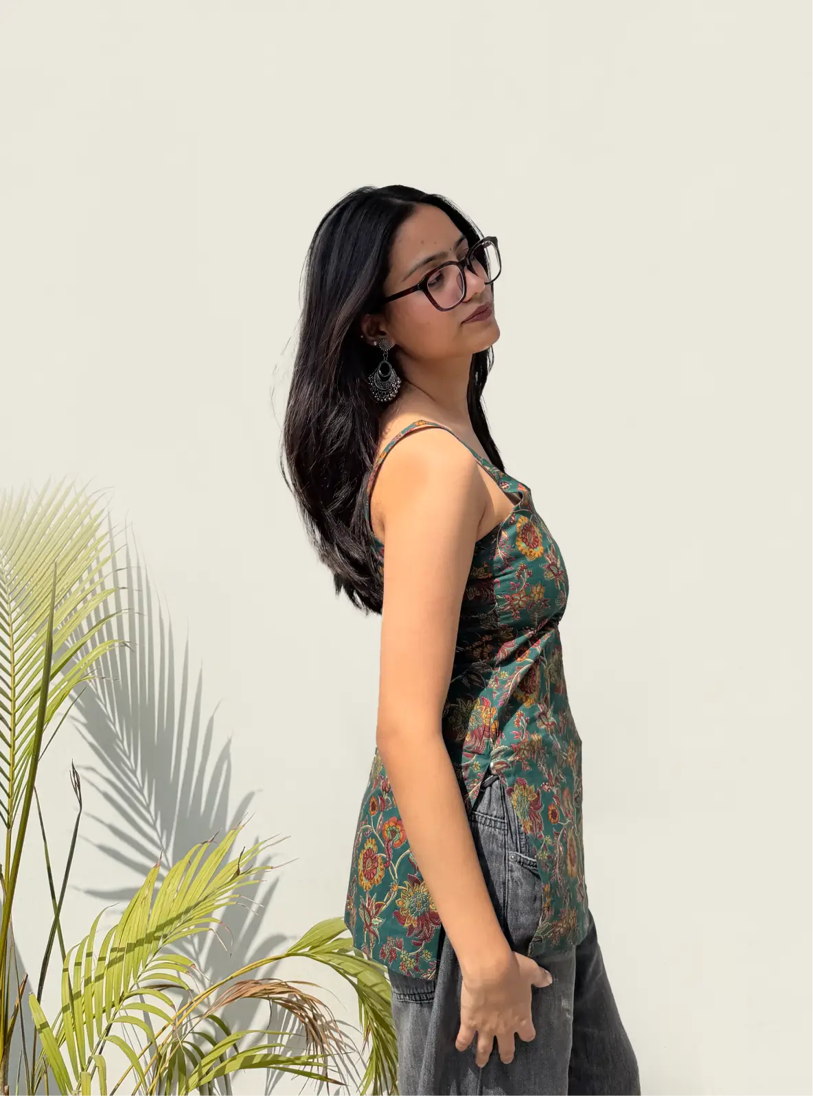 Zainab Short Sleeveless Kurti