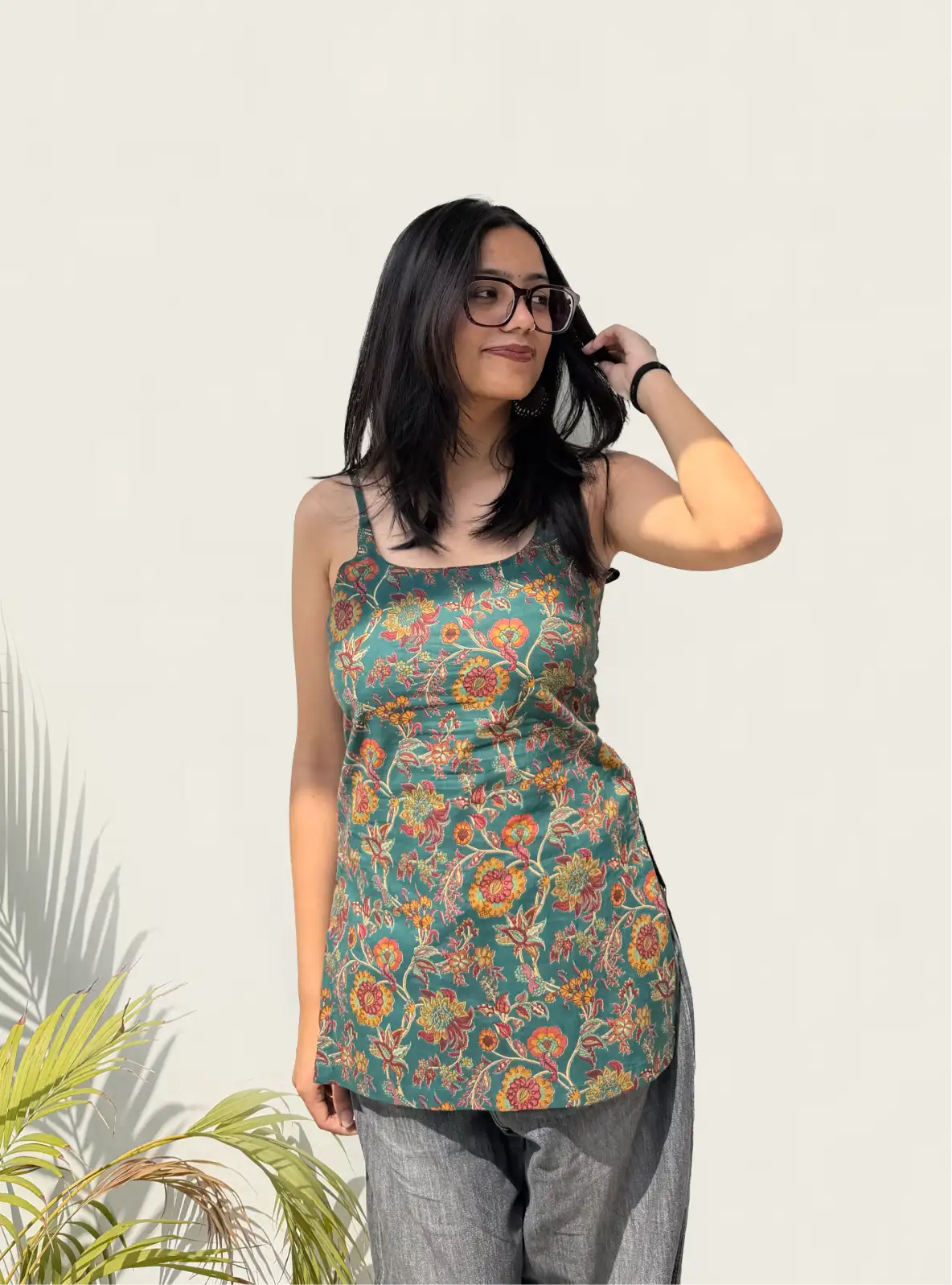 Zainab Short Sleeveless Kurti