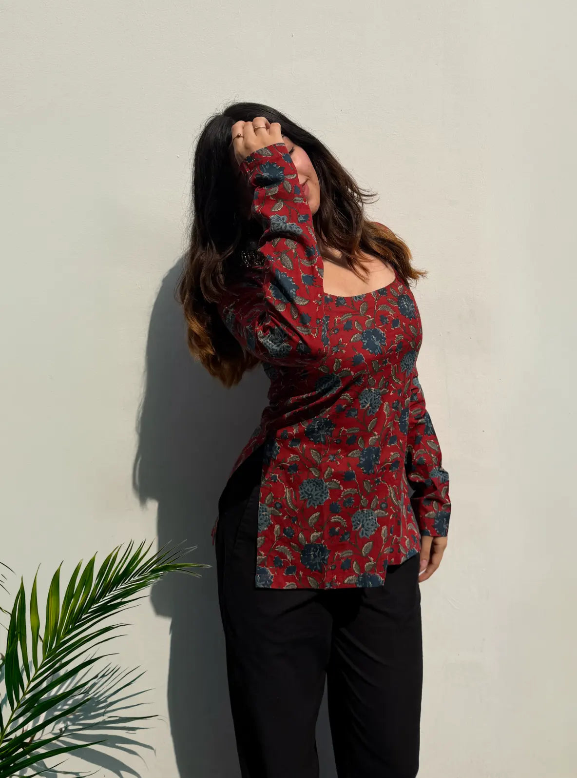Yashasvi Boat Neck Kurti