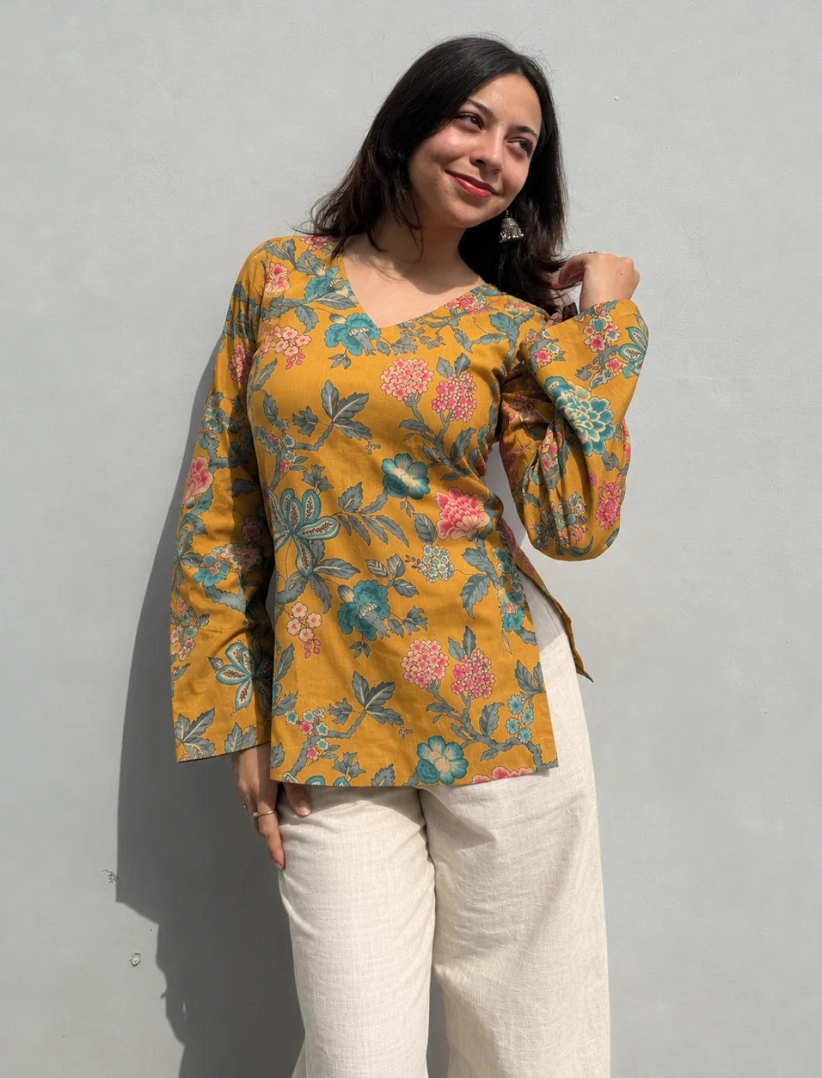 Vrishti Bell Sleeves Kurti