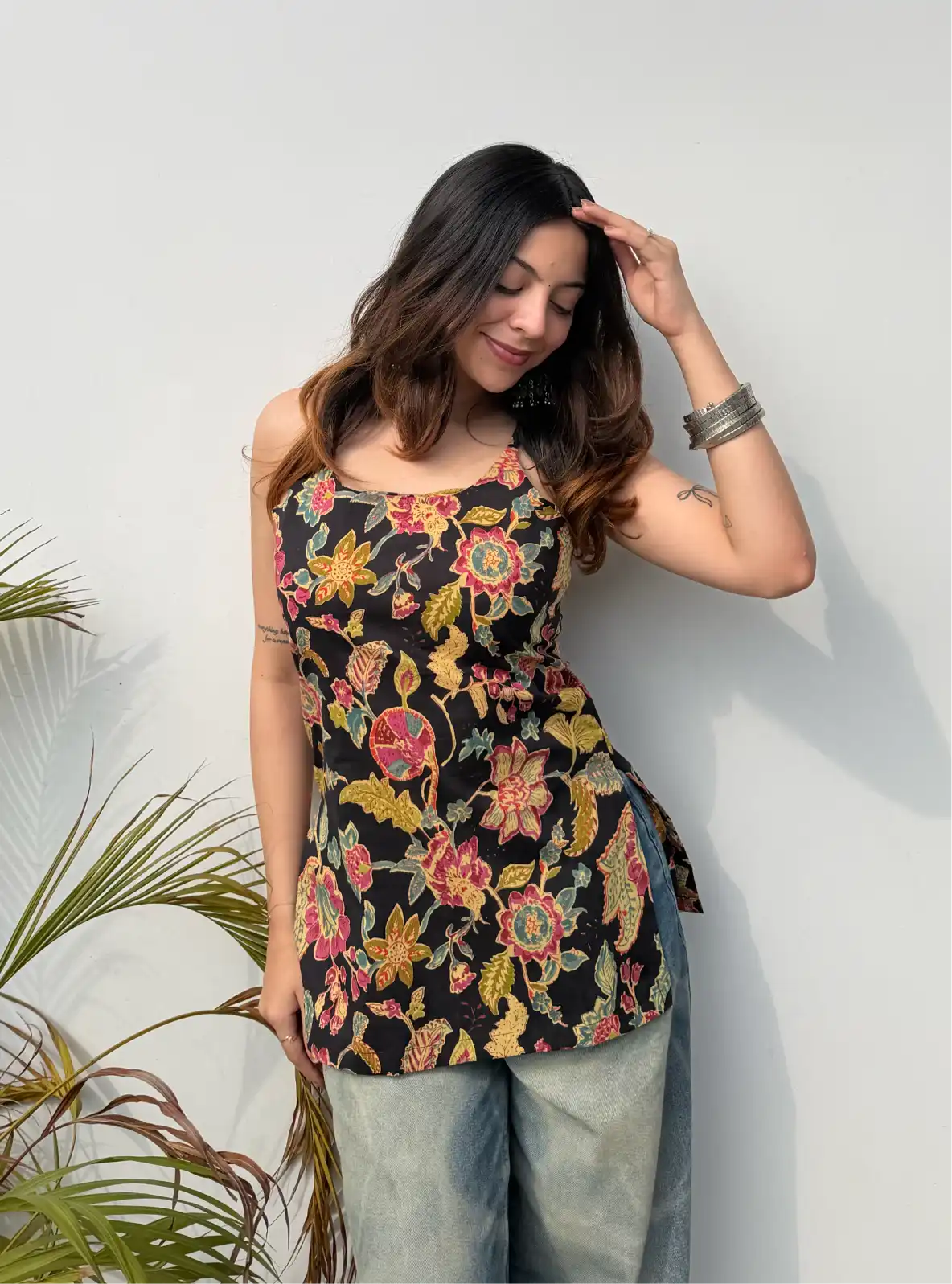 Ratiya Short Sleeveless Kurti