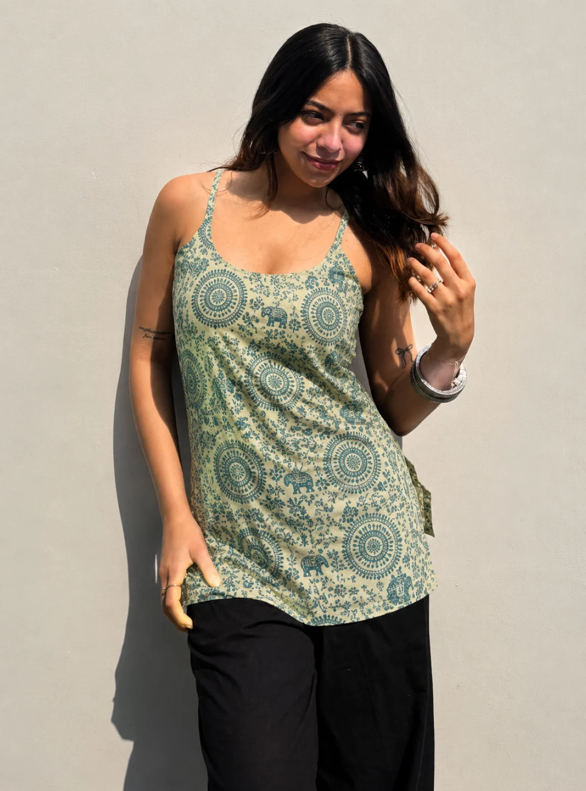 Bindu Short Sleeveless Kurti