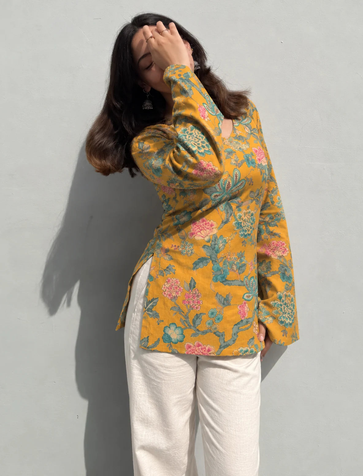 Vrishti Bell Sleeves Kurti