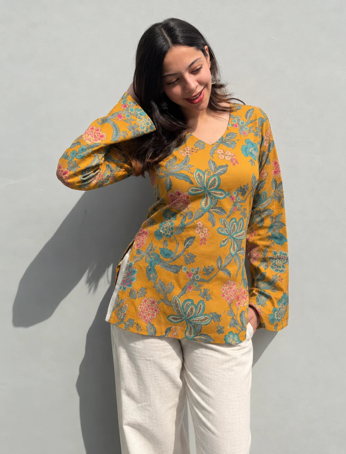 Vrishti Bell Sleeves Kurti