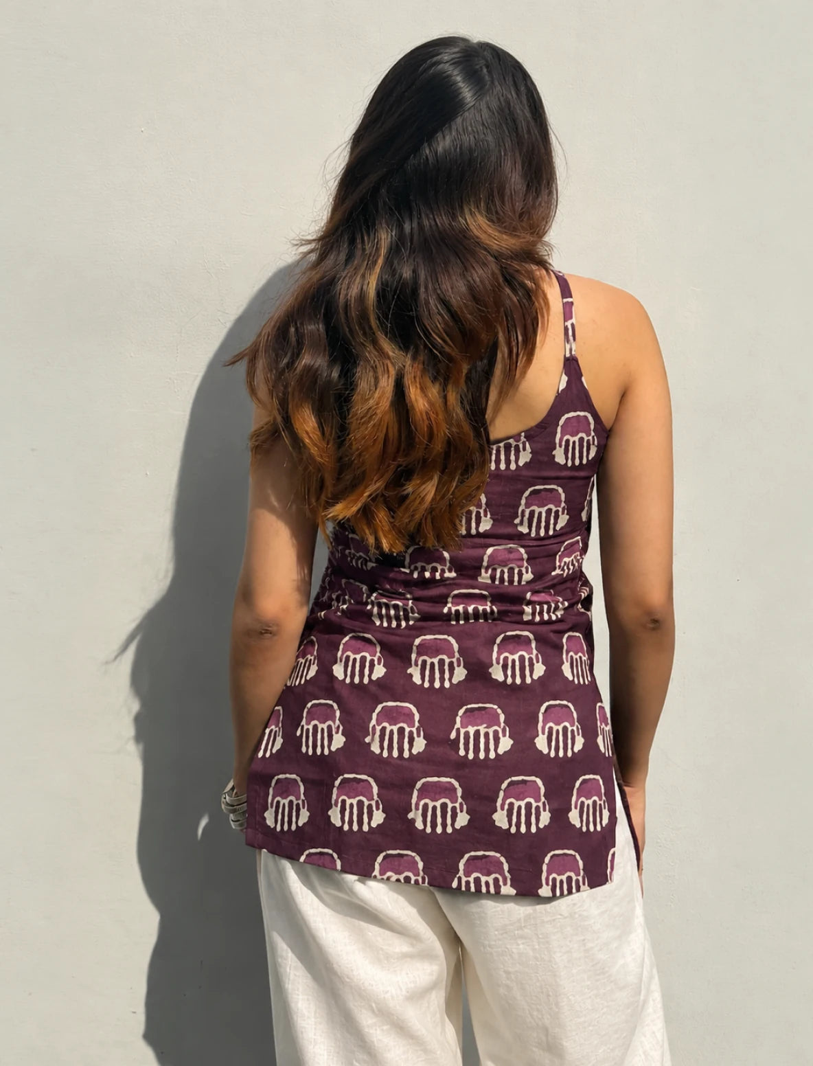 Husna Short Sleeveless Kurti
