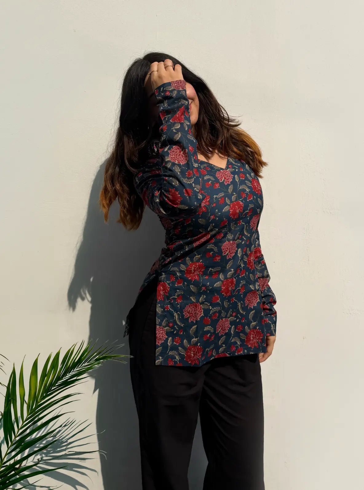 Aadhya Straight Sleeves Kurti