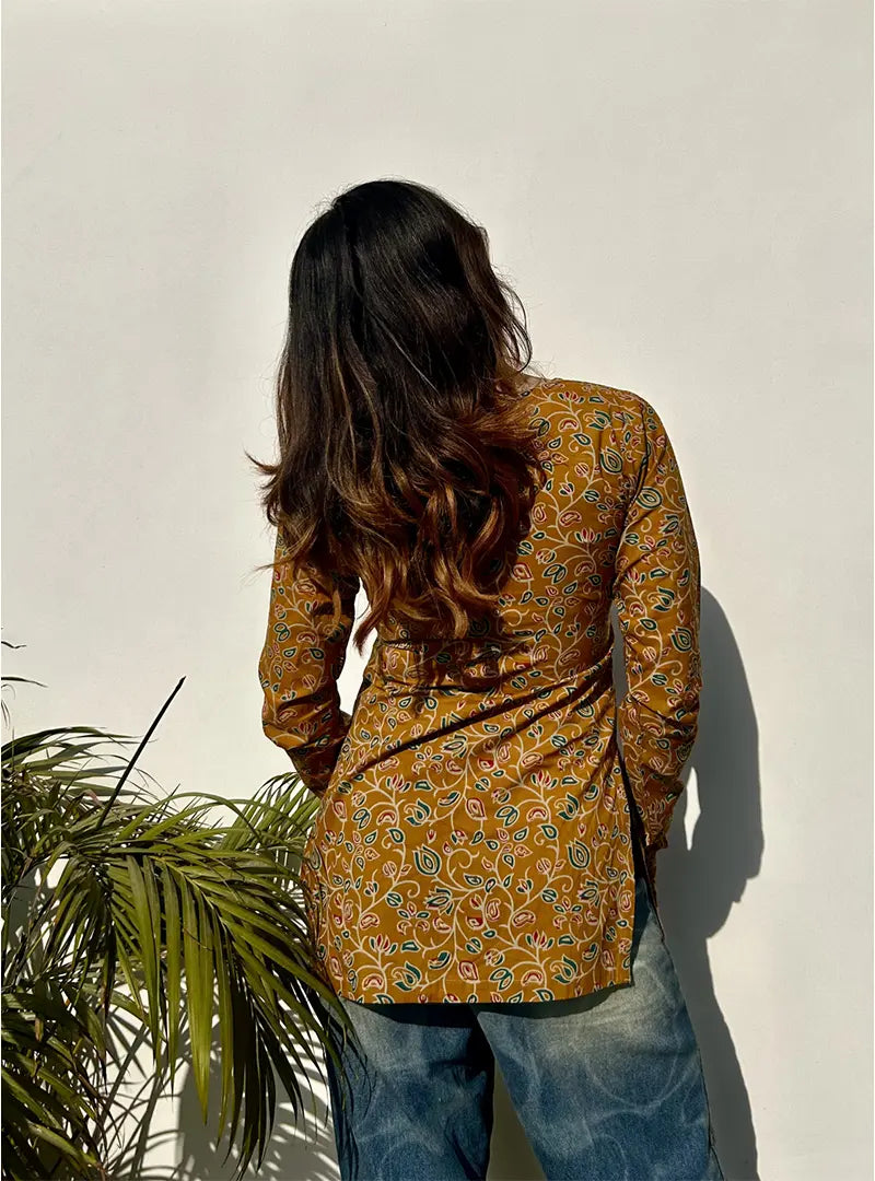 Manmaaniya Straight Sleeves Kurti